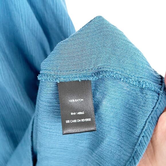 Torrid Teal Crinkle Gauze Button Front Peasant Top Sz 4X - Picture 3 of 6